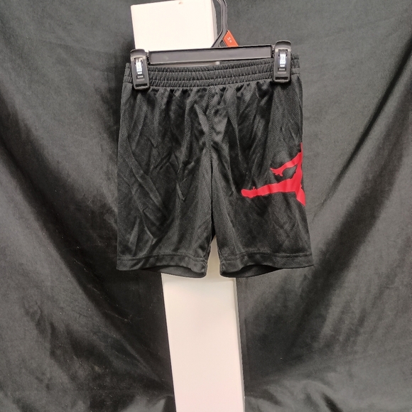 Jordan Kids Black and Red Shorts - Picture 11 of 14